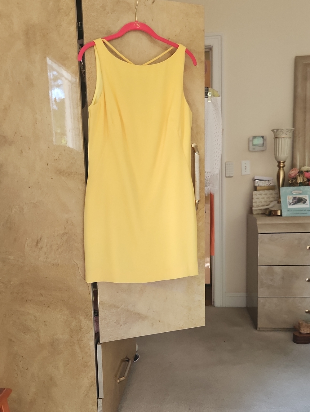 CDC BRIGHT Yellow Sleeveless Shift Dress